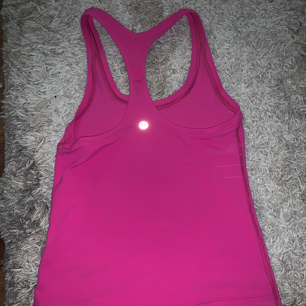 I’m selling an sonic pink lululemon tank top!